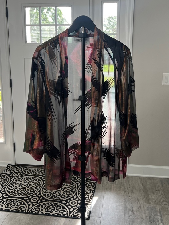 Chico's Tops - Chico's Metallic Brushstroke Kimono with Black & Pink Highlights Sz 0/1 LIKE NEW
